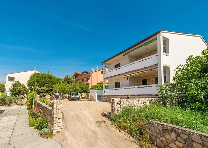 & Double Dean Konukevi Baška